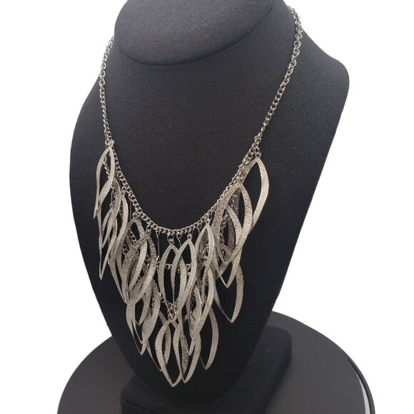 Triple Layered Brushed Silver Tone Feather Bib Necklace - Picture 12 of 13